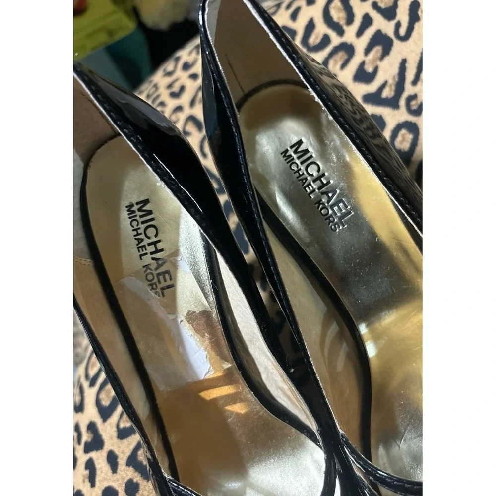 Michael Kors Black Shiny Patent Leather Platform Stiletto Pumps Heels, Size‎ 8.5